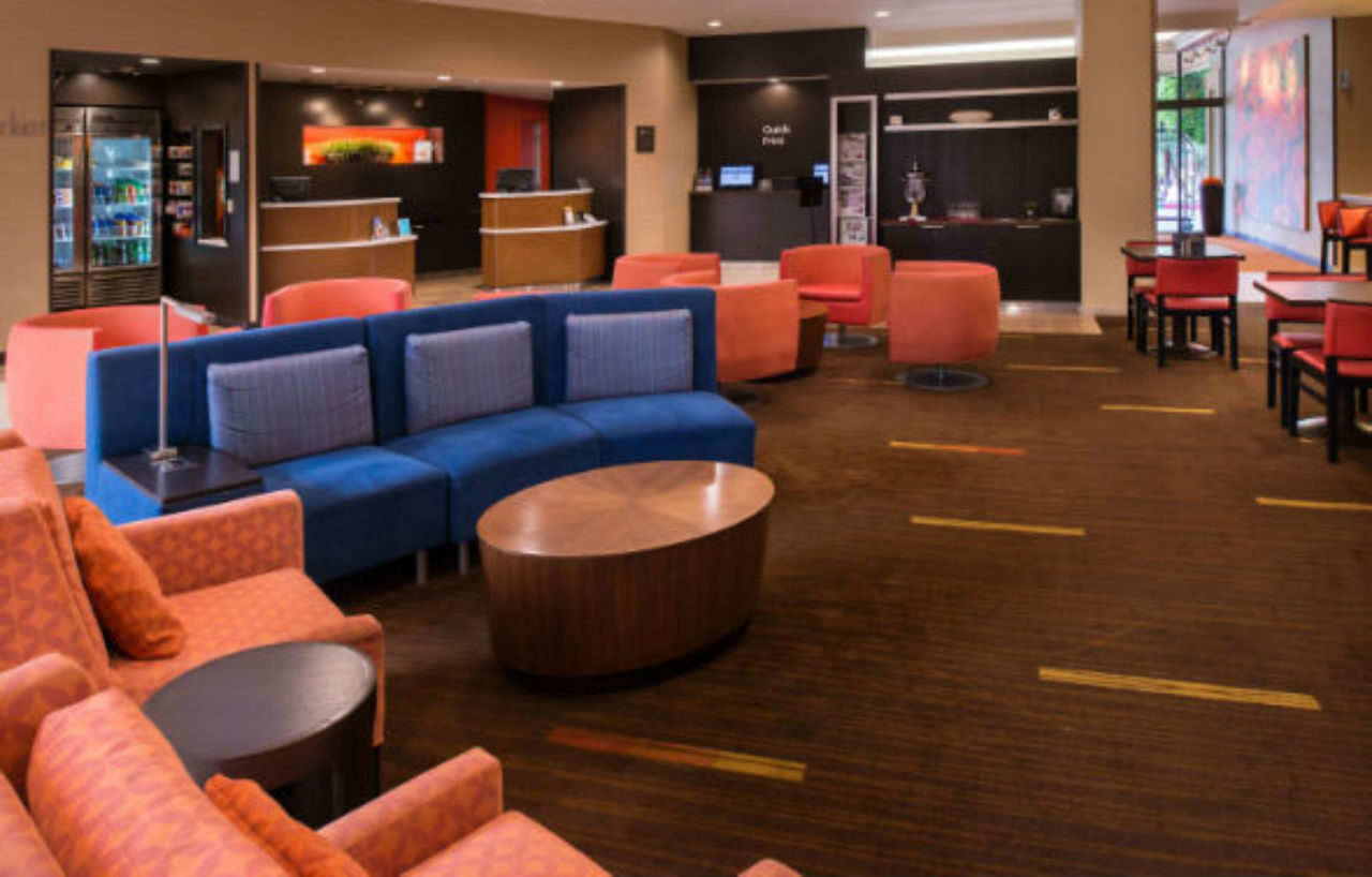 Courtyard By Marriott Oxnard/Ventura Hotel Exterior foto